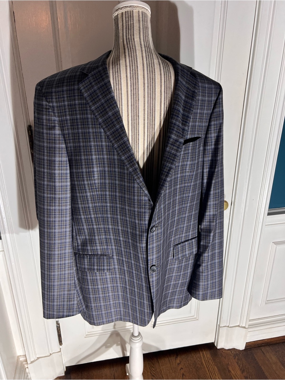 Men's Blue Plaid Blazer - Classic Two-Button Jacket hart shaffner marx 44R MJ1